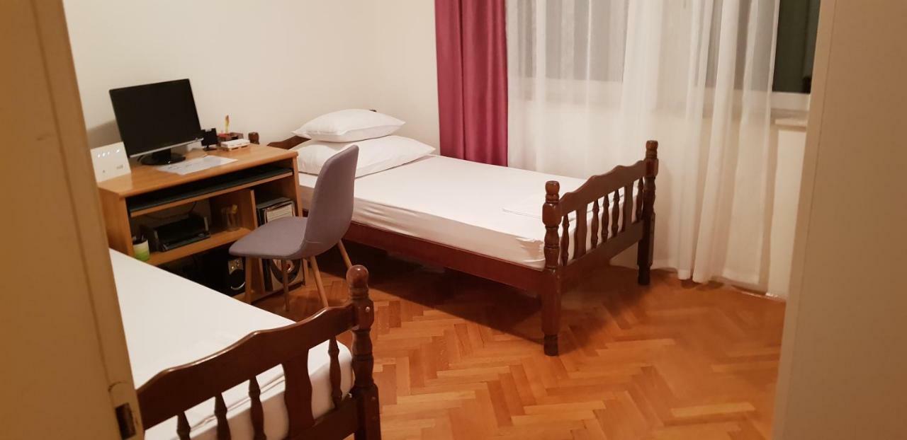 Apartman "Lara" โพลเช ภายนอก รูปภาพ